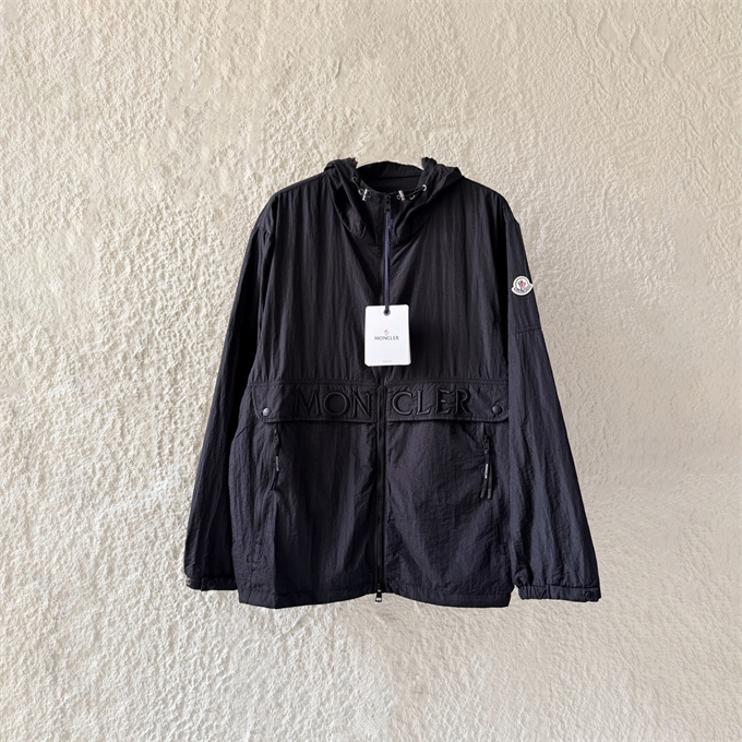 moncler outdoor windproof hooded jacket